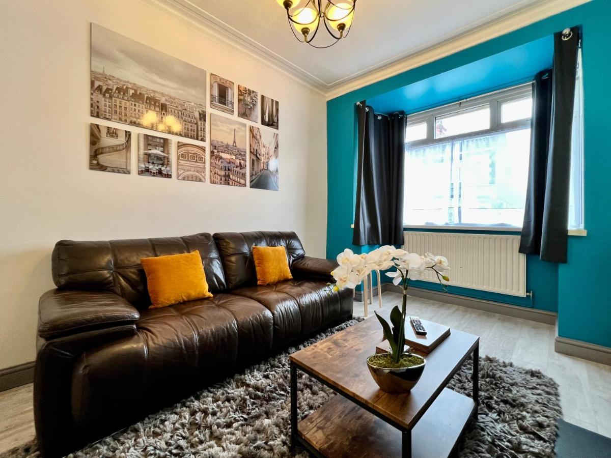 Bramhall House - Great For Contractors Or Family Holidays Кліторпс Екстер'єр фото