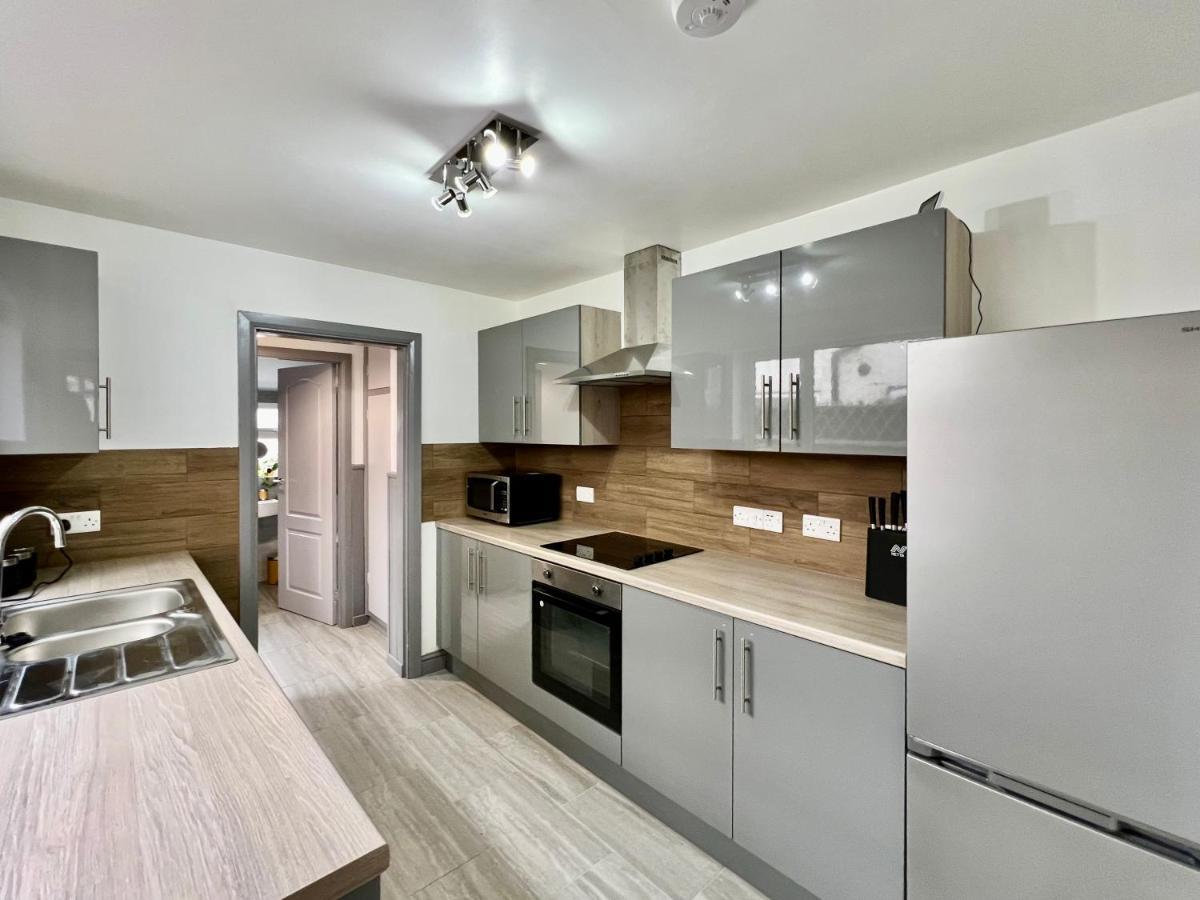 Bramhall House - Great For Contractors Or Family Holidays Кліторпс Екстер'єр фото